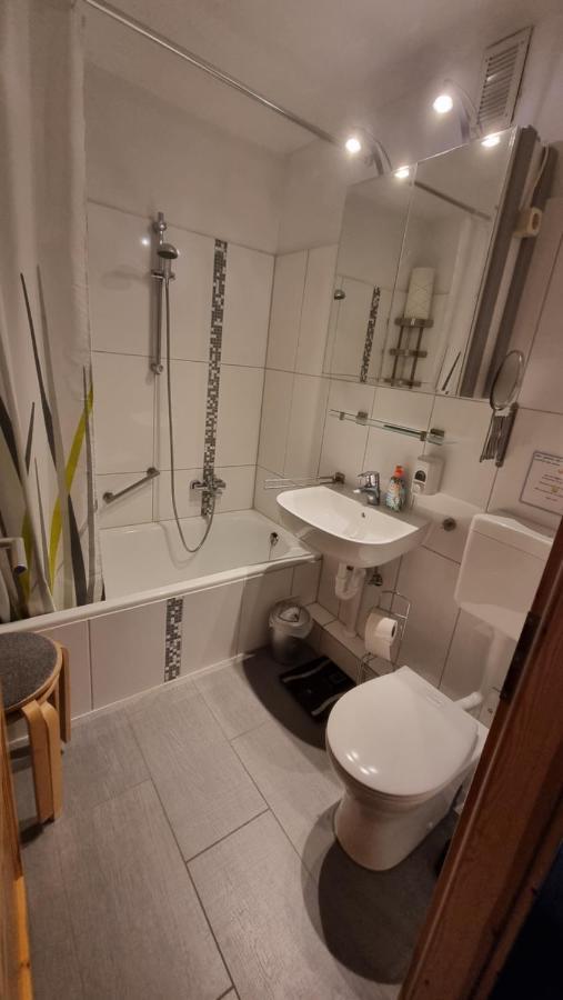 Ferienwohnung "Traumblick" - Selbstversorger ブラウンラーゲ エクステリア 写真